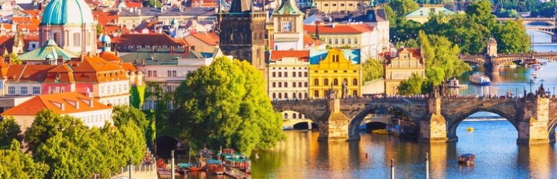 Виза в Чехию для россиян: как получить самостоятельно в 2022 году