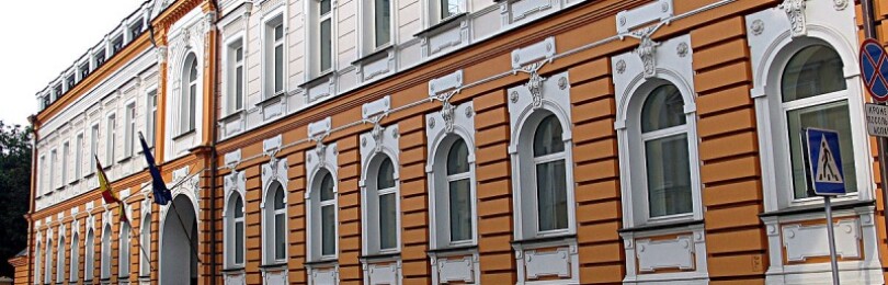 Испанское консульство в Москве