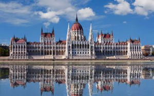 замок в венгрии